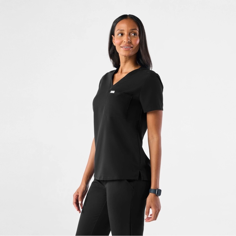 FIGS One Pocket Black Short Sleeve Scrub Top Size XS
